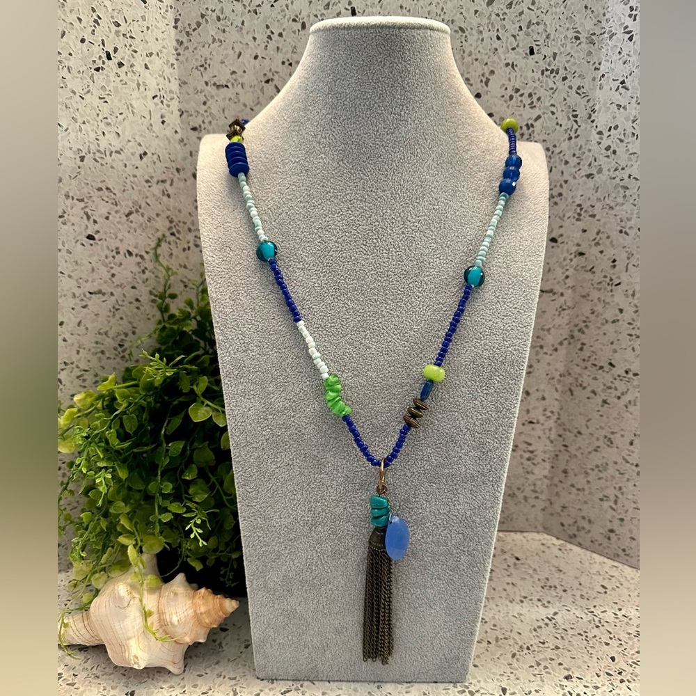Erica Lyons long bead Sautoir style necklace